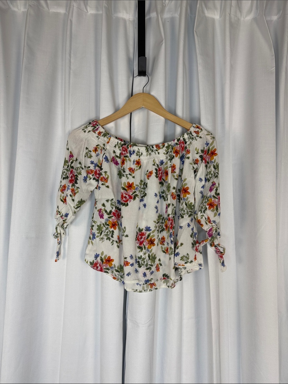 White Floral Off-Shoulder Peasant Blouse